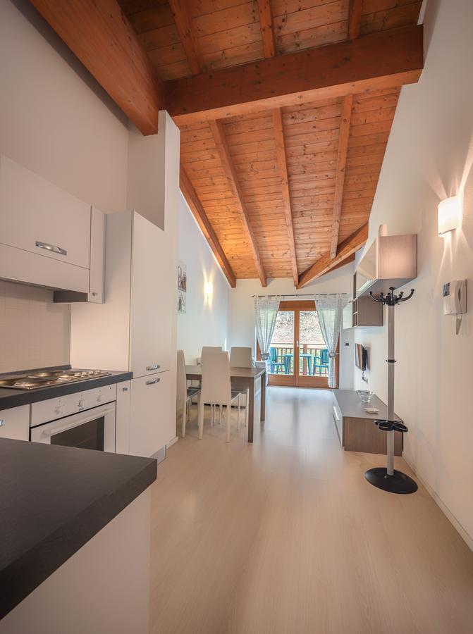 Appartamento Residenza Finestra sul Parco Comano Terme Esterno foto